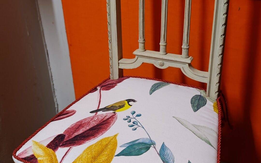 Buntes Auflagekissen